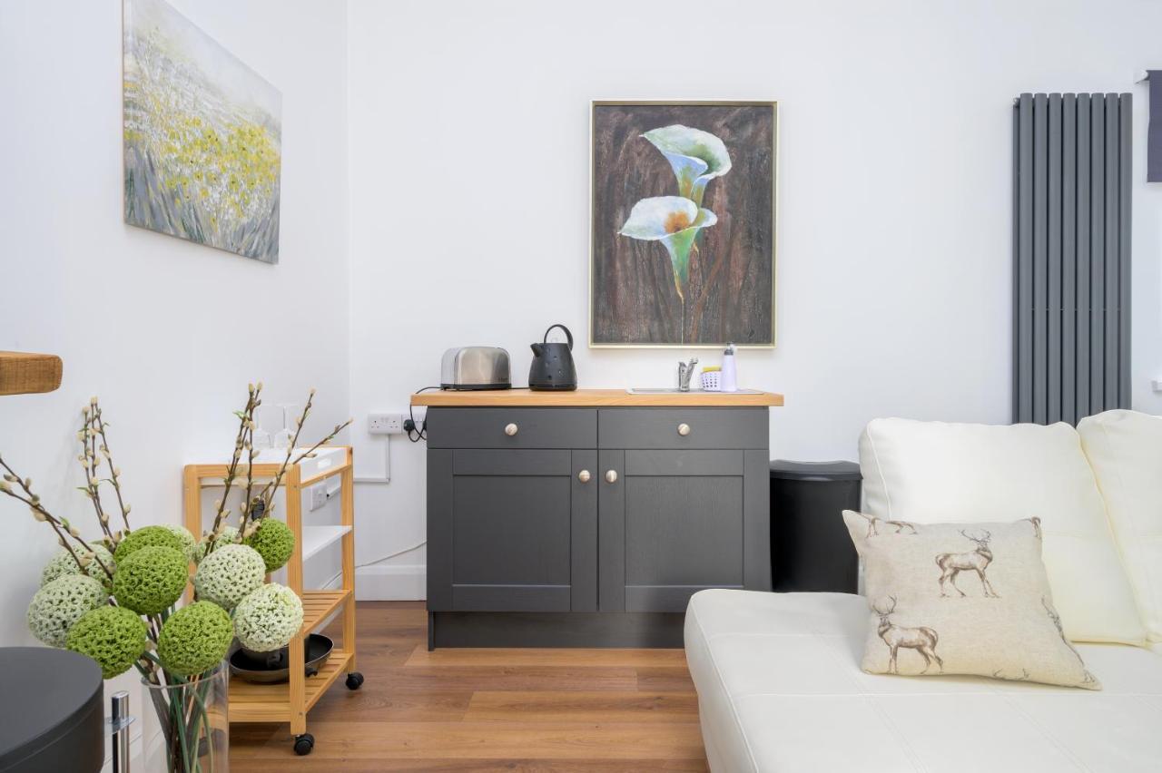Willow House Bed & Breakfast And Orchard Studios Self Catering Limavady Εξωτερικό φωτογραφία