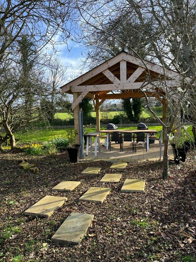 Willow House Bed & Breakfast And Orchard Studios Self Catering Limavady Εξωτερικό φωτογραφία