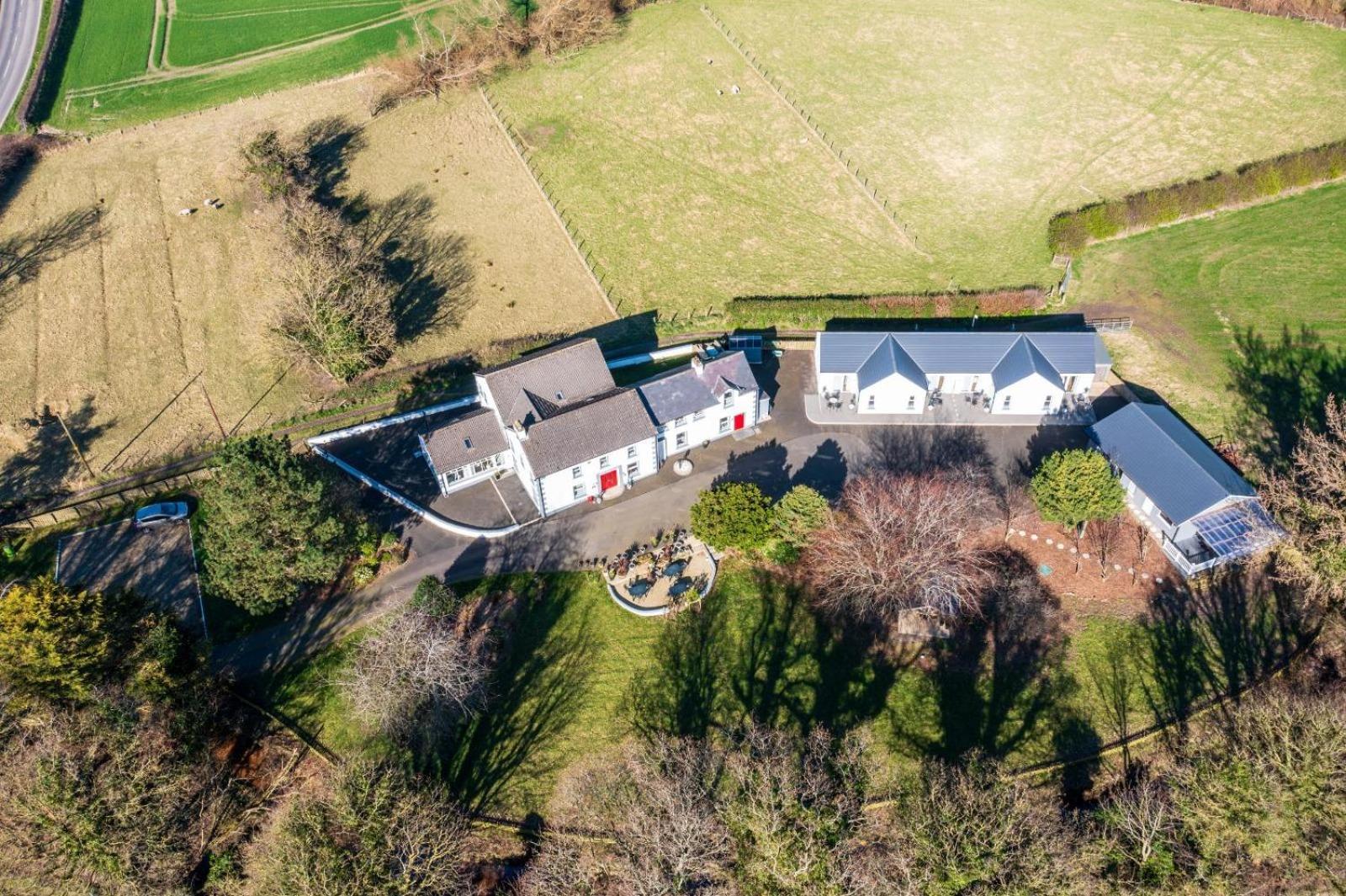 Willow House Bed & Breakfast And Orchard Studios Self Catering Limavady Εξωτερικό φωτογραφία